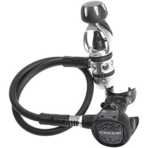 15252944320-ac2-compact-1.jpg Regulador 1º 2º Estágios para Mergulho Cressi AC2 Compact Yoke
