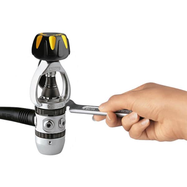 Regulador 1º 2º Estágios para Mergulho Cressi AC2 Compact Yoke