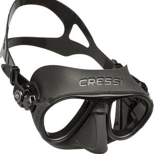 15253685478-calibro-preto-94e2ad21-4309-4d57-aaba-5931399da4f1-2.jpg Máscara de Mergulho Cressi Calibro